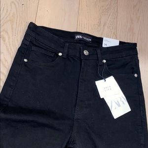 Zara Split Hem Jeans Hi-Rise